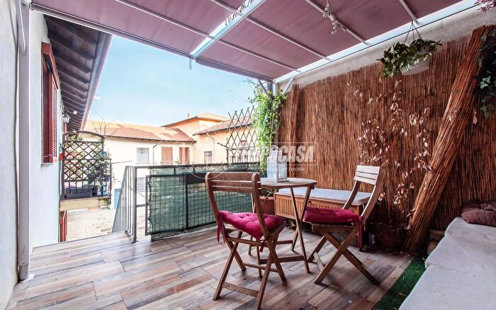 Appartamento trilocale in vendita in Piazza San Gervaso, Solbiate Olona