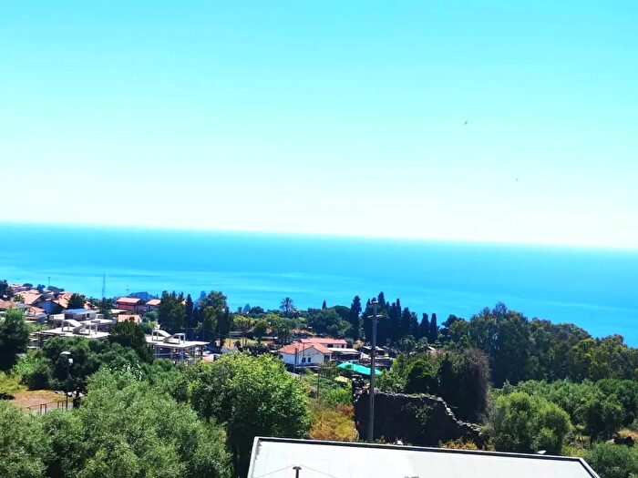 Appartamento quadrilocale in vendita in Valverde