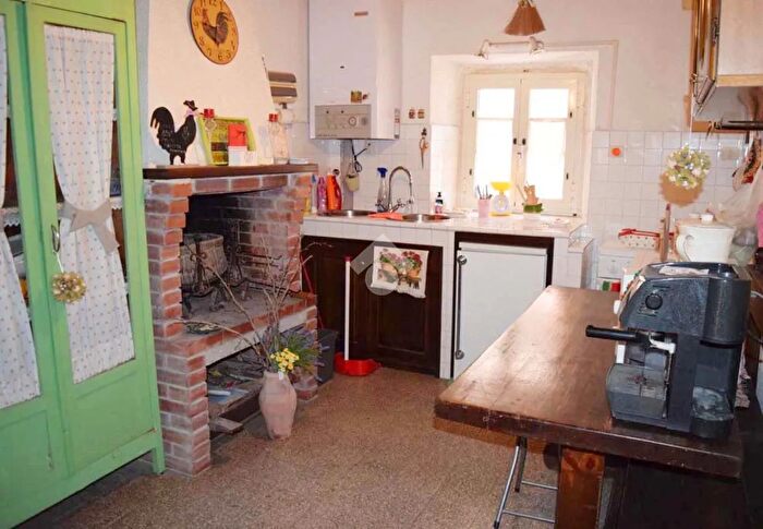 Casa con 6 locali in vendita in Via Valeria, Tagliacozzo