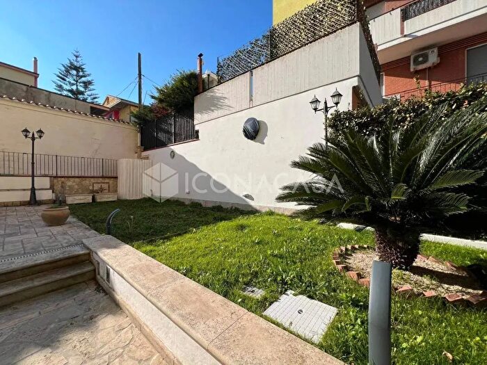 Appartamento trilocale in vendita in Via Grasceta, San Salvo