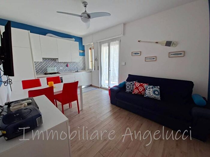 Appartamento in affitto in Via Cagliari, Borghetto Santo Spirito