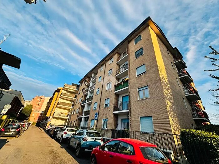 Appartamento bilocale in vendita in Via Alessandria, Rho