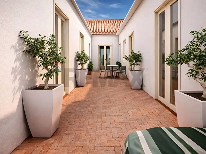 Casa con 7 locali in vendita in Via Mammani, Mascalucia