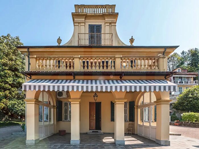 Casa con 6 locali in vendita in Via Moncanino, San Mauro Torinese