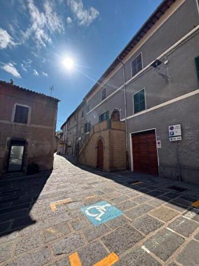 Appartamento con 5 locali in vendita in Via San Vittore, Gradoli