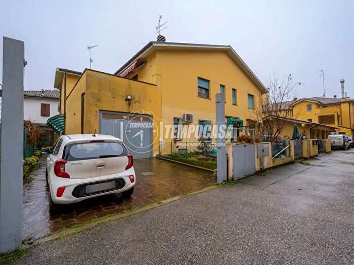 Appartamento trilocale in vendita in Corso Giuseppe Mazzini, Molinella