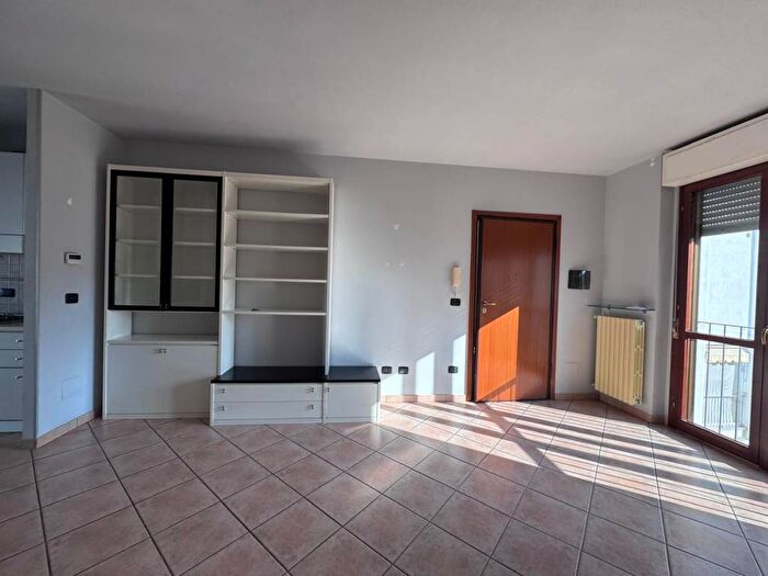 Appartamento quadrilocale in affitto in Via Marene, Centro, Fossano