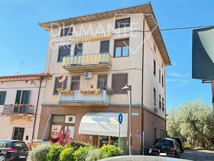 Appartamento quadrilocale in vendita in Castiglione Del Lago