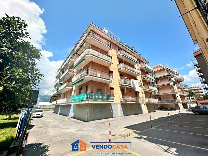 Appartamento trilocale in vendita in Via Tevere, Borghetto Santo Spirito