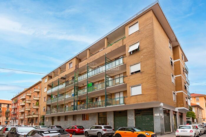 Appartamento bilocale in vendita in Via Pianfei, Torino