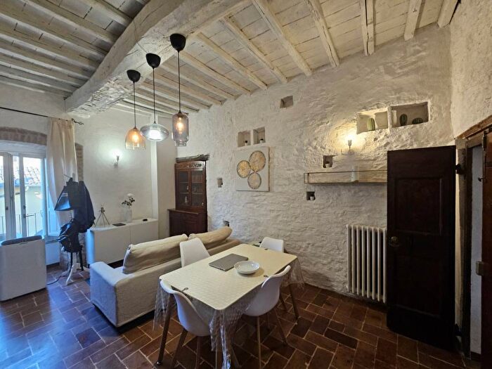 Appartamento bilocale in affitto in Via antonio Gramsci, Centro Storico, Foligno