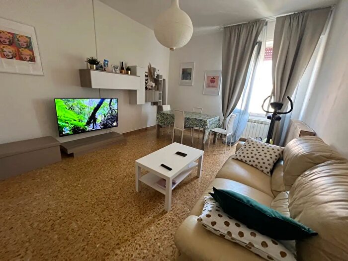 Appartamento trilocale in affitto in La Spezia