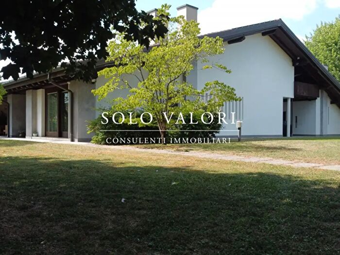 Casa quadrilocale in vendita in Castelfranco Veneto