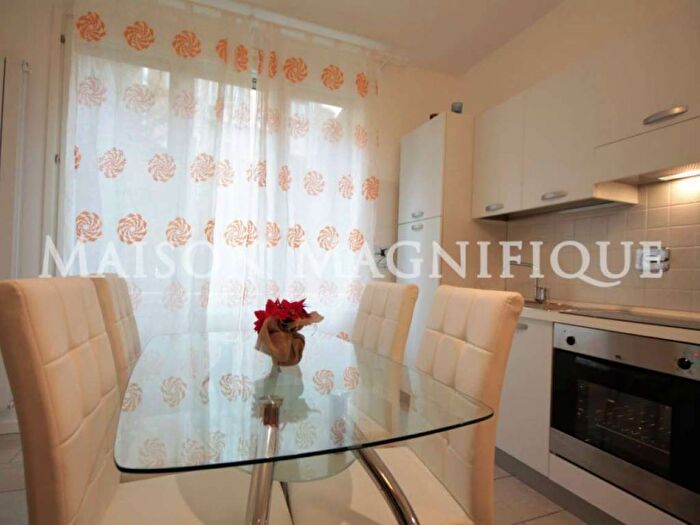 Appartamento bilocale in affitto in Ugo Bassi, Centro Storico, Ferrara