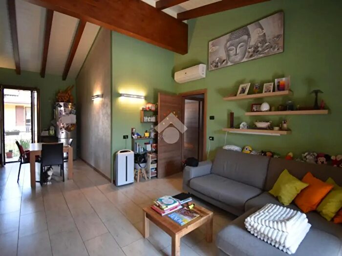 Appartamento quadrilocale in vendita in Via Giorgio Ambrosoli, Castiglione Delle Stiviere