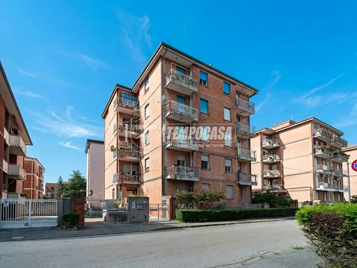 Appartamento trilocale in vendita in Via Gian Battista Canonici, Ferrara