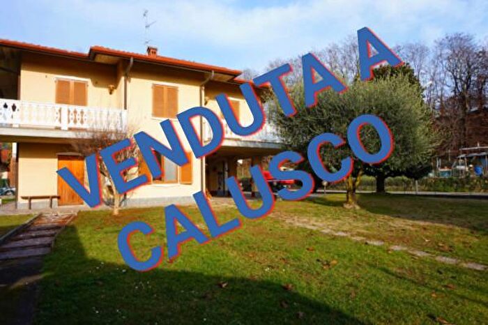 Casa quadrilocale in vendita in Via Amilcare Ponchielli, Calusco DAdda