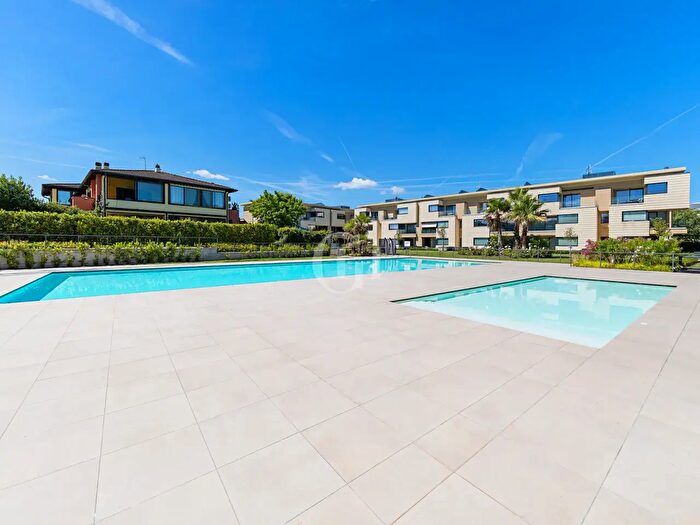 Appartamento trilocale in vendita in Desenzano Del Garda