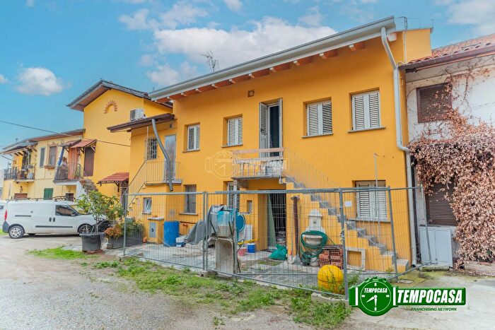 Casa trilocale in vendita in Via Armando Diaz al, Bareggio