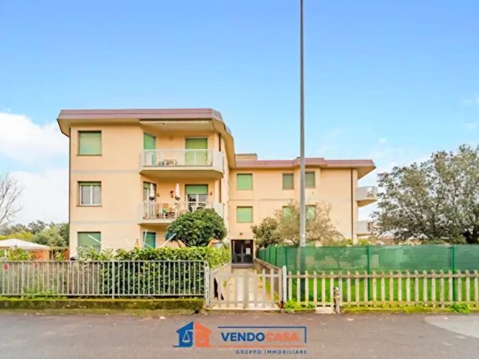 Appartamento bilocale in vendita in Via del Casone, Massa