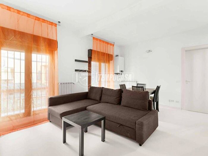 Appartamento bilocale in vendita in Milano