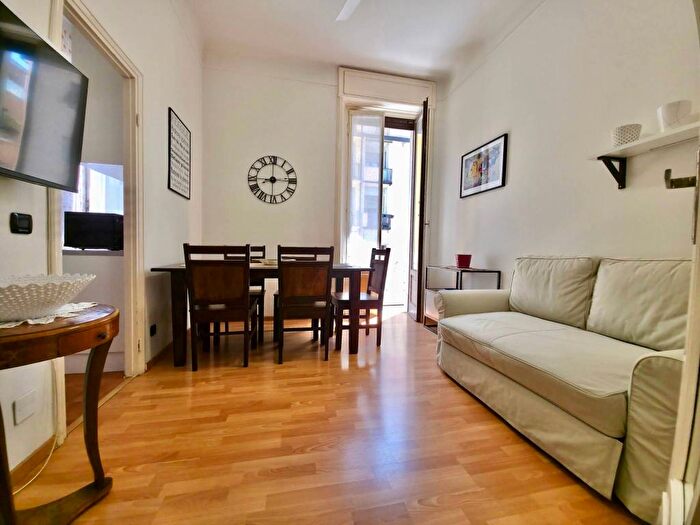 Appartamento bilocale in affitto in Via Volterra, Washington, Milano