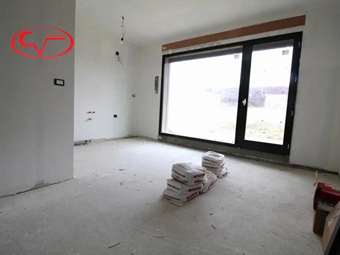 Casa quadrilocale in vendita in Pernina, Terranuova Bracciolini