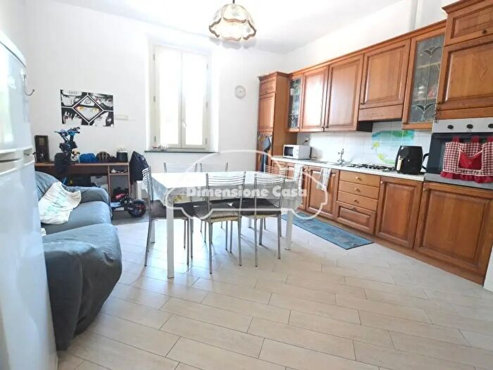 Appartamento trilocale in vendita in Za Umberto I, Altopascio