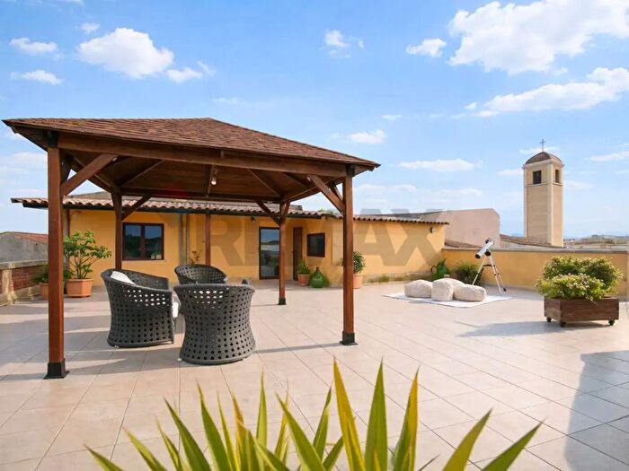 Casa con 9 locali in vendita in Via Mameli, San Gavino Monreale