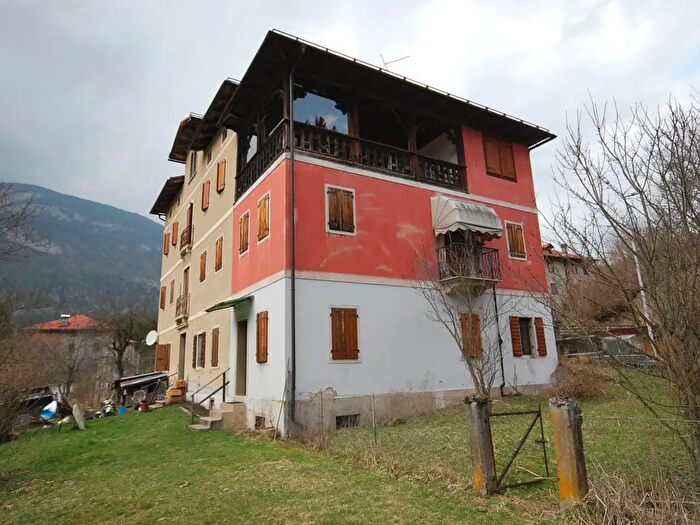 Appartamento quadrilocale in vendita in Piniè, Vigo Di Cadore