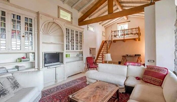 Casa quadrilocale in vendita in Caprino Bergamasco Via Opreno Bergamo Provincia, Caprino Bergamasco