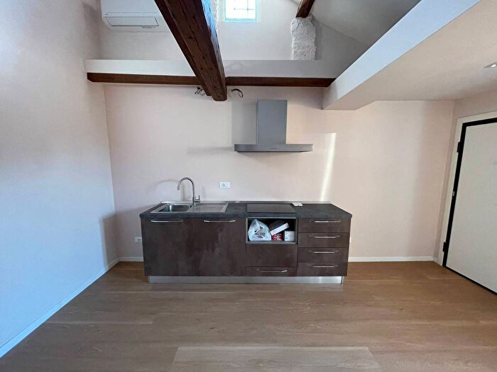 Appartamento bilocale in affitto in Via Francesco Selmi, Centro Storico, Modena