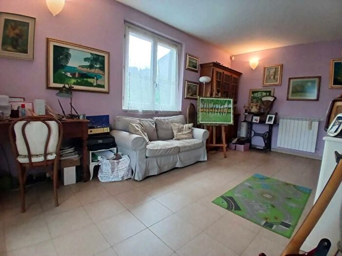 Casa con 6 locali in vendita in Via Valle, Vezzano Ligure