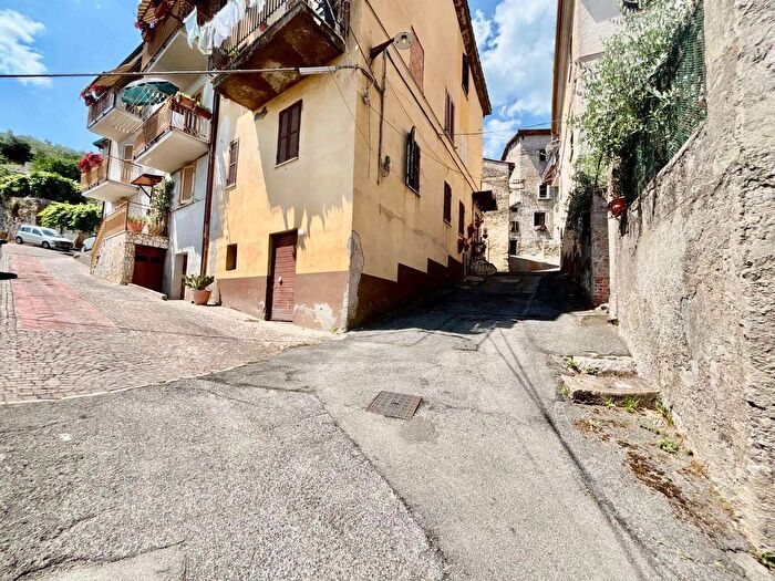 Appartamento con 5 locali in vendita in Via dellOspedale, Morolo