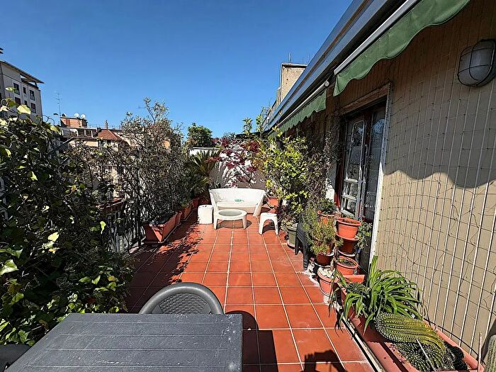 Appartamento trilocale in vendita in Via dei Grimani, Milano