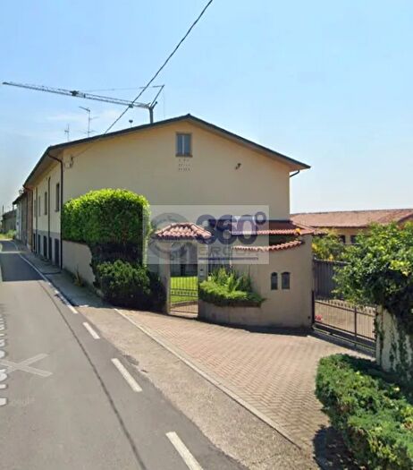Casa con 7 locali in vendita in Via Cavalletto, Rovato