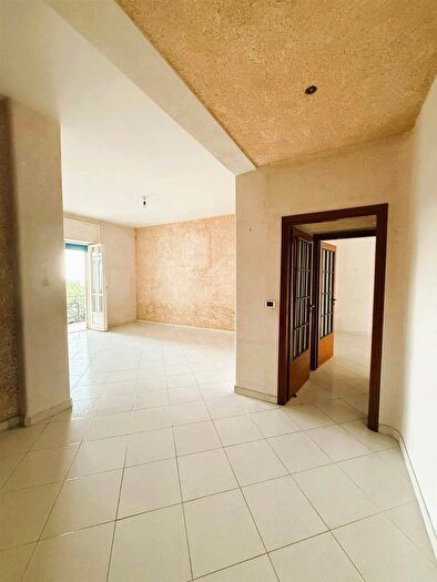 Appartamento trilocale in vendita in Salerno, Salerno