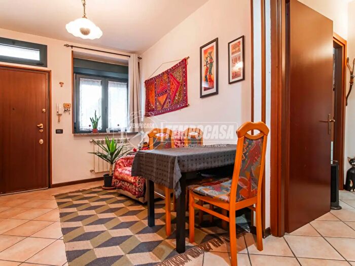 Appartamento bilocale in vendita in Via San Sebastiano Q, Marnate