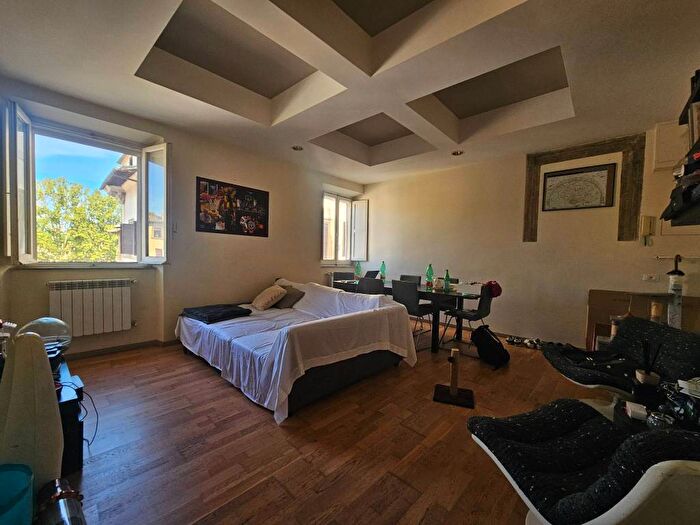 Appartamento bilocale in affitto in Via dei Coronari, Piazza Navona, Roma