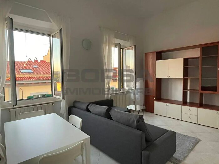 Appartamento bilocale in vendita in Via Giuseppe Verdi, Livorno