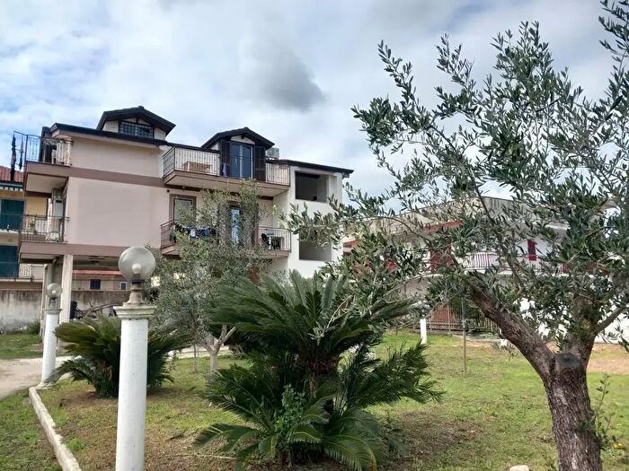 Appartamento con 6 locali in vendita in Corso Italia, Villaricca