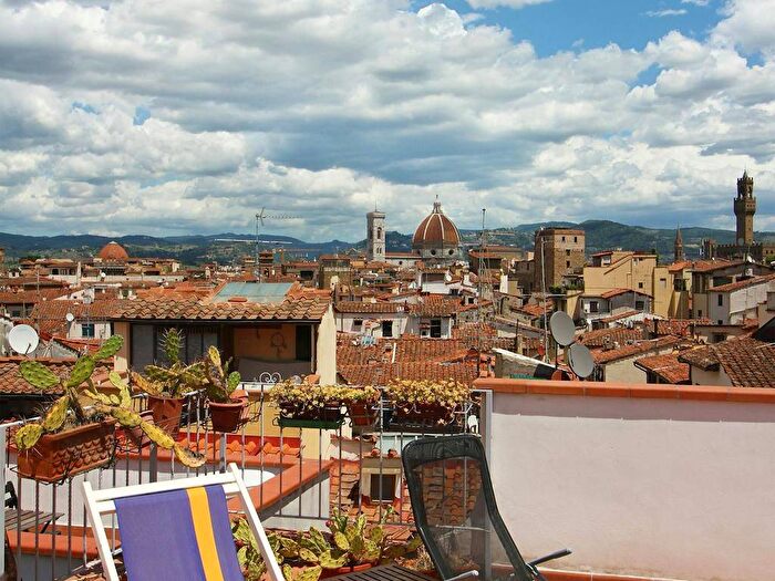 Appartamento monolocale in affitto in Sdrucciolo de Pitti, Ponte Vecchio Pitti, Firenze