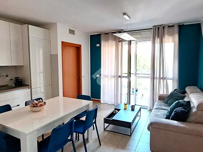 Appartamento trilocale in vendita in Viale Martesana, Vimodrone
