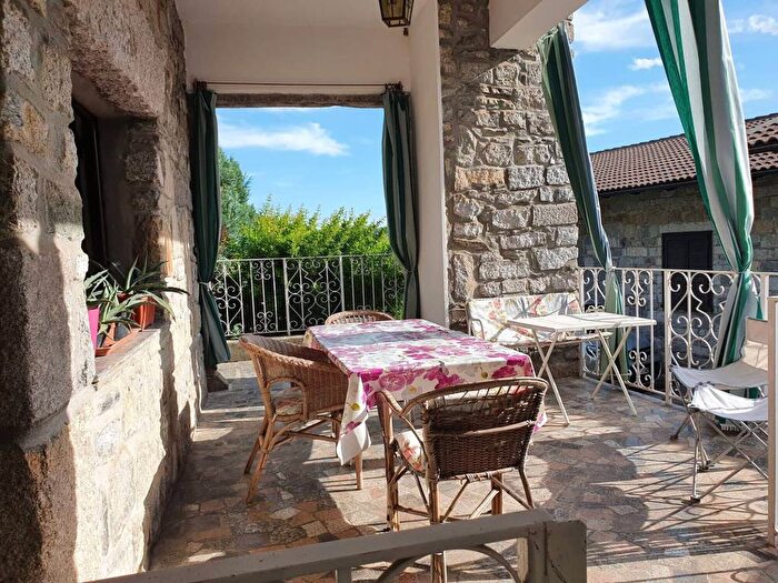 Appartamento bilocale in affitto in VIA VALLE, Orta San Giulio