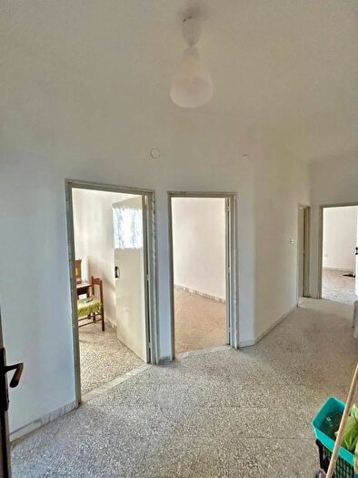 Casa con 6 locali in vendita in Cassano Delle Murge