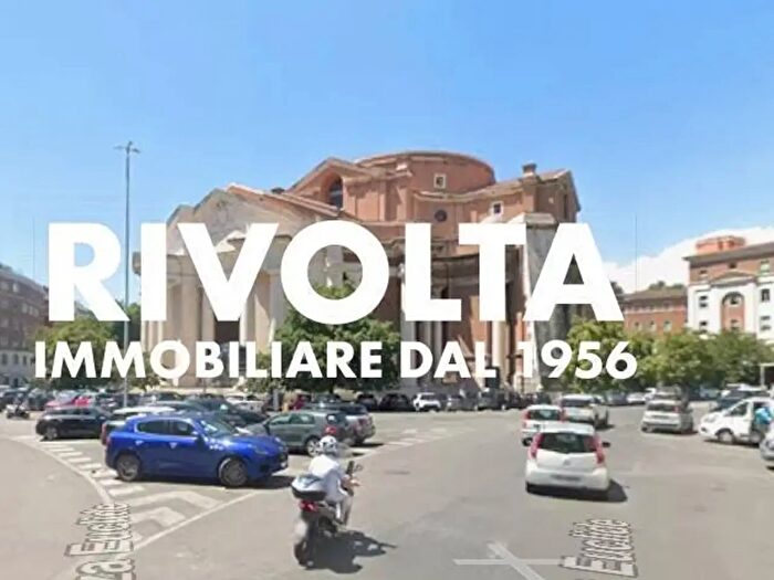 Appartamento con 6 locali in vendita in Piazza Euclide, Roma