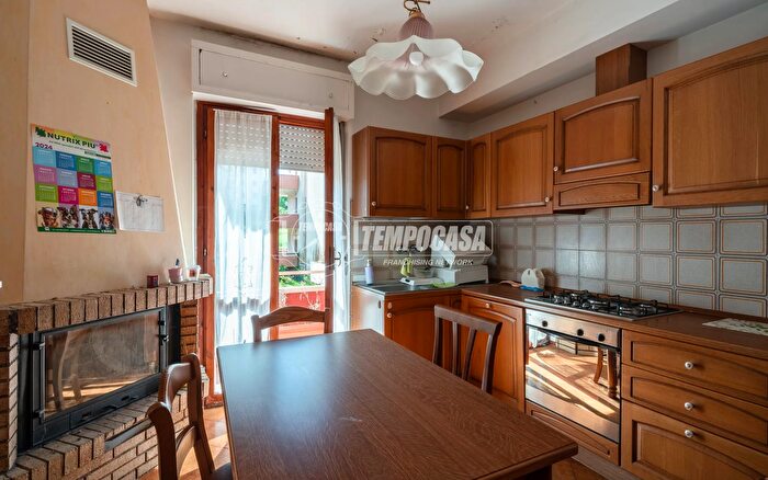 Appartamento quadrilocale in vendita in Via Pietro Nenni, Matelica