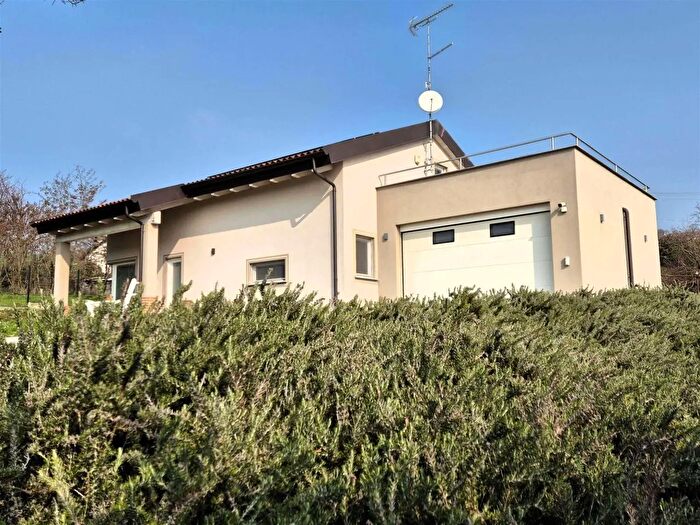 Casa con 5 locali in vendita in Via Aldo Sanlorenzo, San Giorgio Monferrato