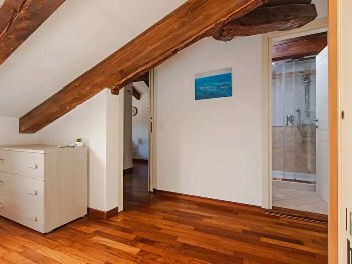 Appartamento monolocale in affitto in Via Mazzini, Trieste