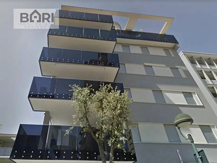Appartamento quadrilocale in vendita in Via Vicenza, Lignano Sabbiadoro